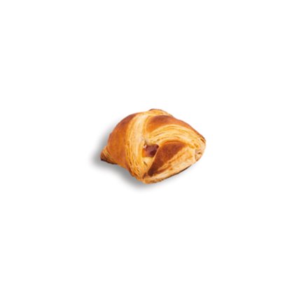 Mini croissant dourado com um toque de recheio de geleia vermelha aparecendo, fundo branco