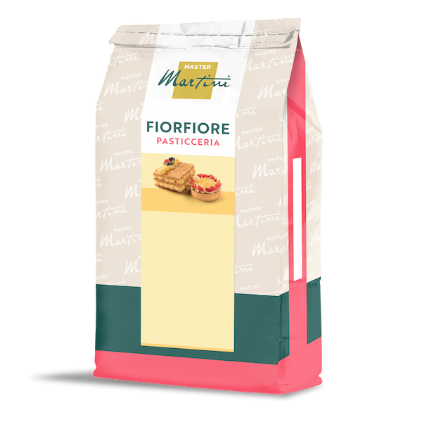 Pacote de mistura para panificação Master Martini Fiorfiore Pasticceria com imagens de massa folhada e tortas na frente.